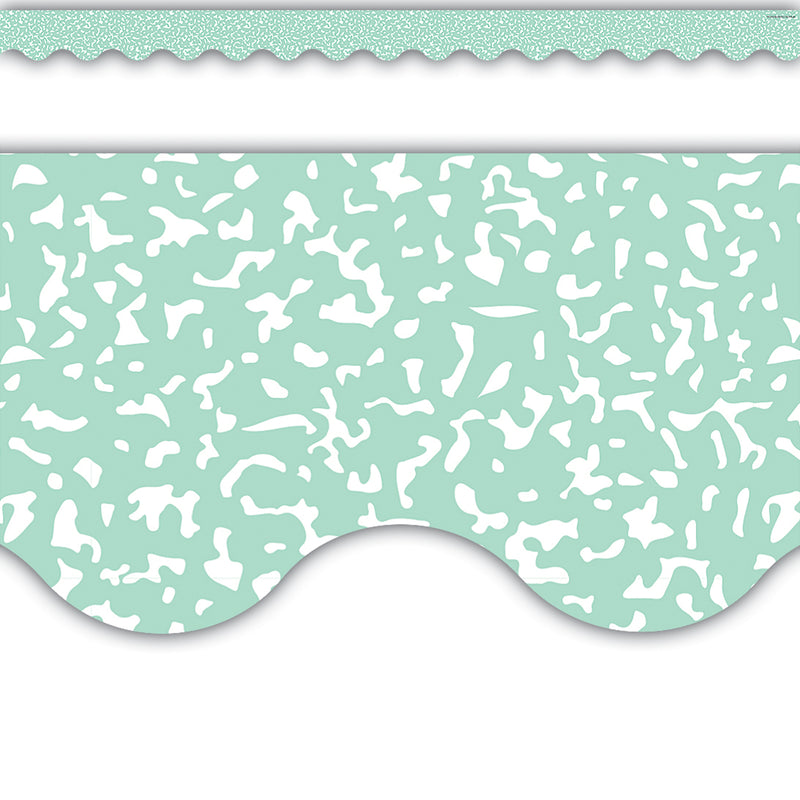 Composition Green Scalloped Border