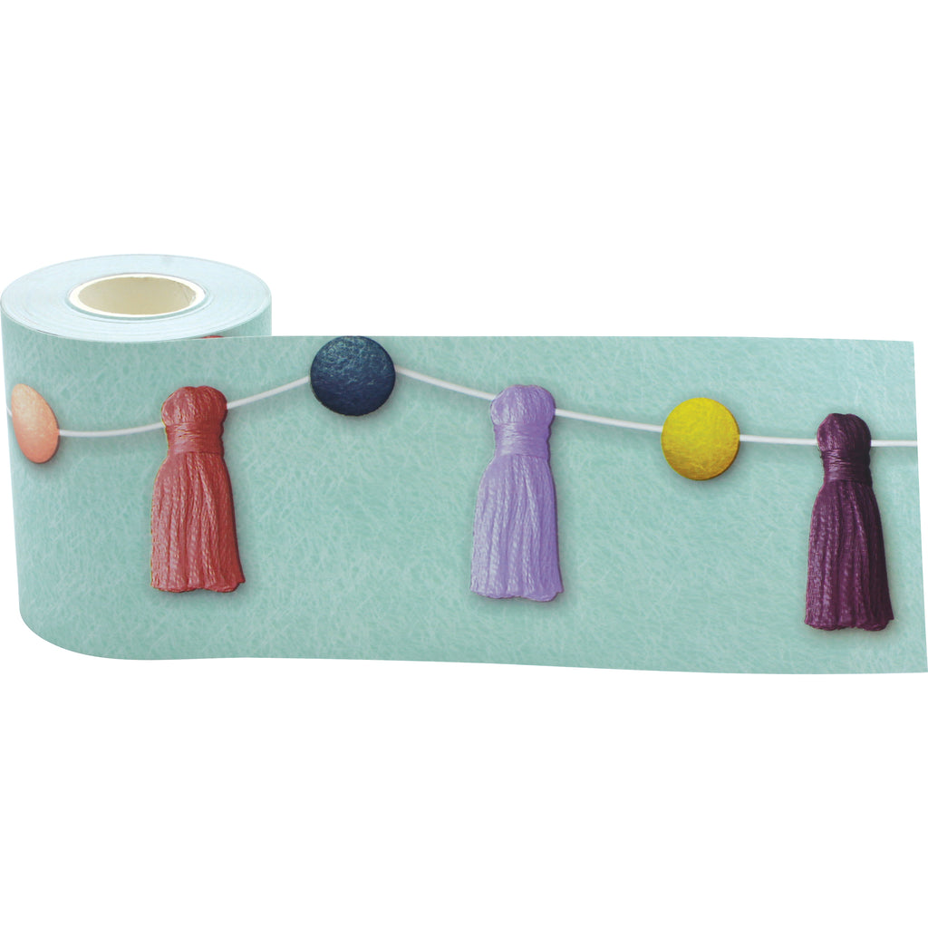 Pom-poms And Tassels Rolled Border